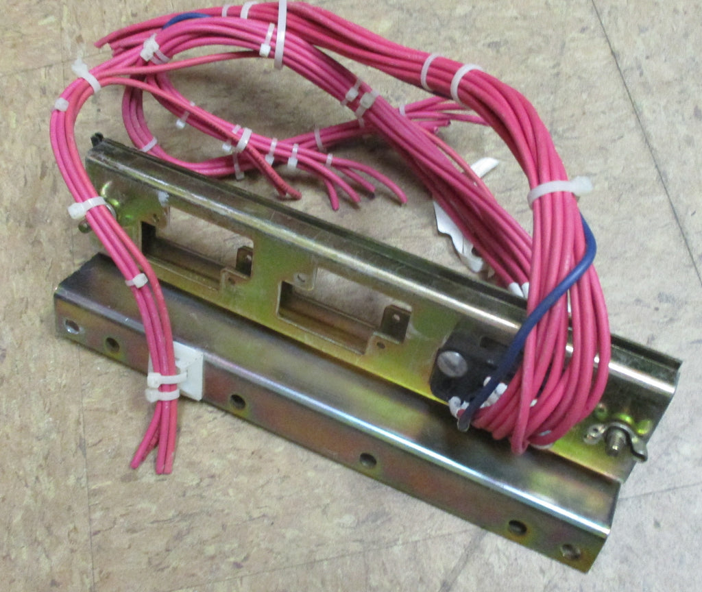 General Electric - 1 Secondary on 1 Bracket