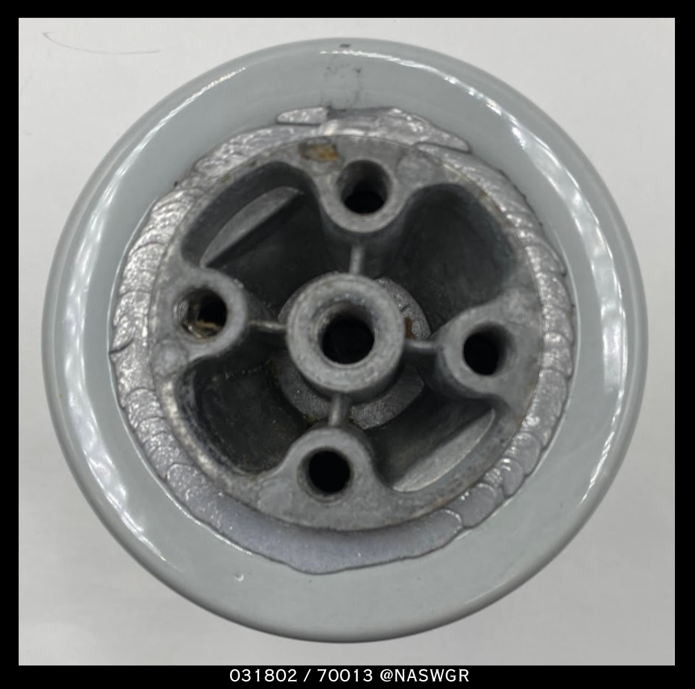 031802 / 70013 Insulator 6"