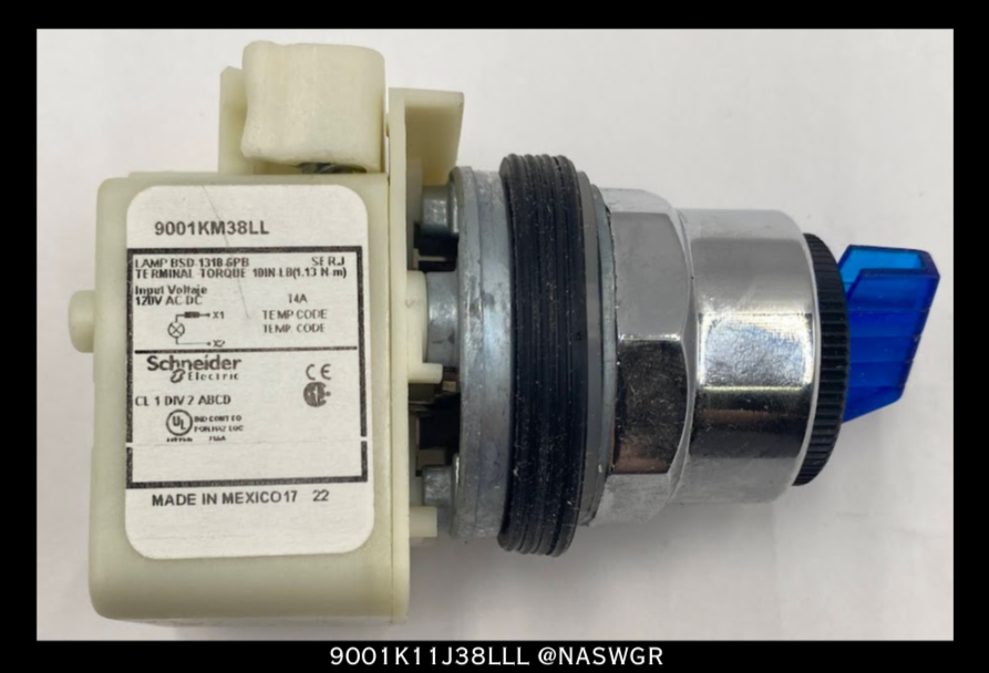 Schneider Electric 9001K11J38LLL Illuminated Selector Switch - Unused