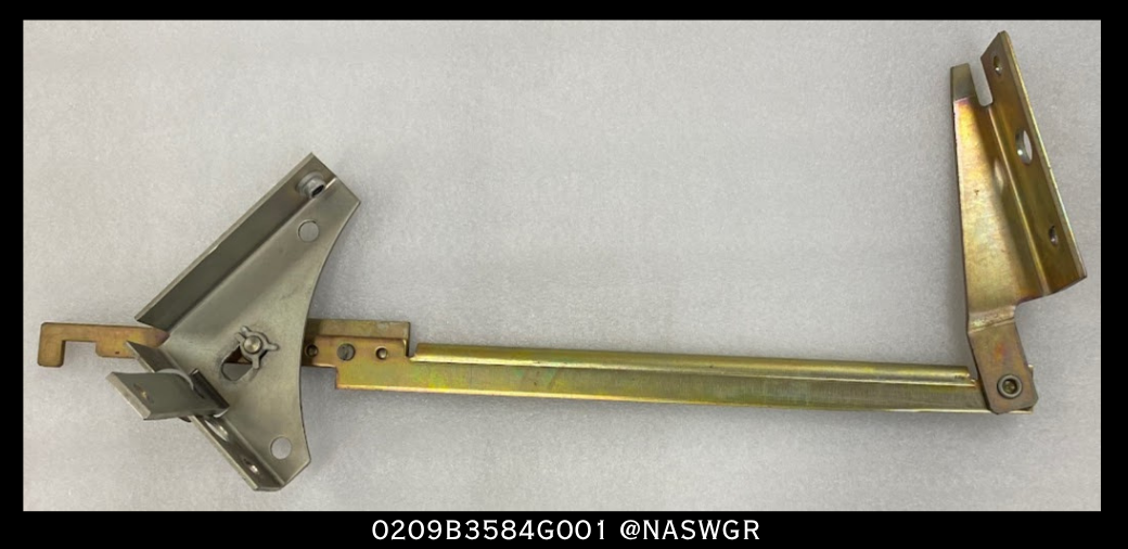 General Electric VB PowerVac Breaker Left Side Rack Out Arm Assembly PN: 0209B3584G001
