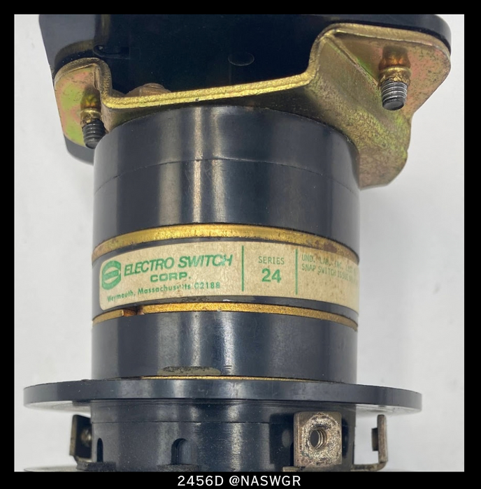 Electroswitch 2456D Series 24 Circuit Breaker Control Rotary Switch
