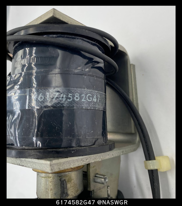 General Electric VB PowerVac Breaker Shunt Trip Assembly PN: 6174582G47