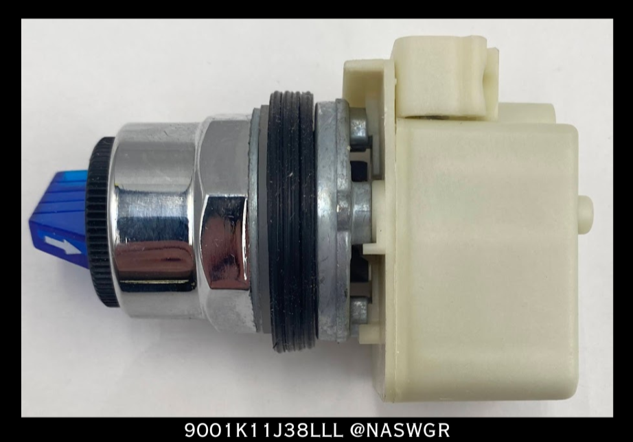 Schneider Electric 9001K11J38LLL Illuminated Selector Switch - Unused