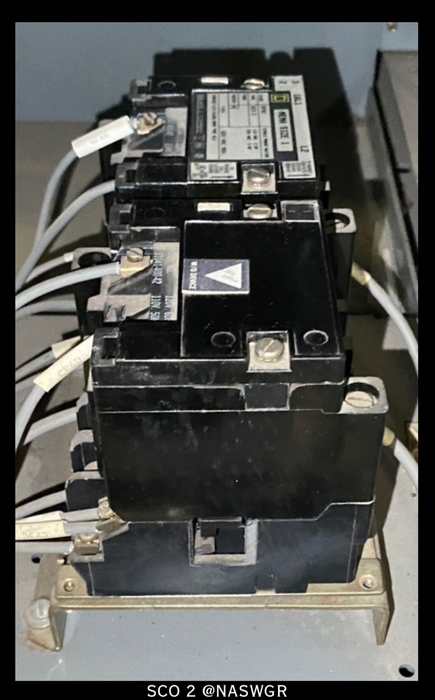 Square D 8702SCO2V02 Reversing Contactor - 27Amp, 120vAC Coil