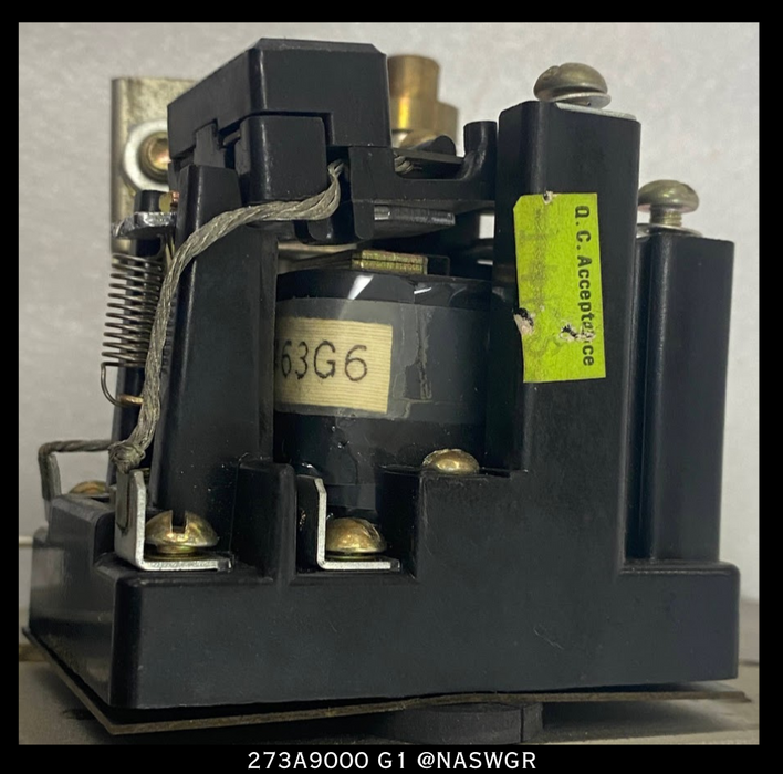 General Electric VB PowerVac Breaker SB-12 Auxiliary Switch/ Y Relay PN: 273A9000 G1