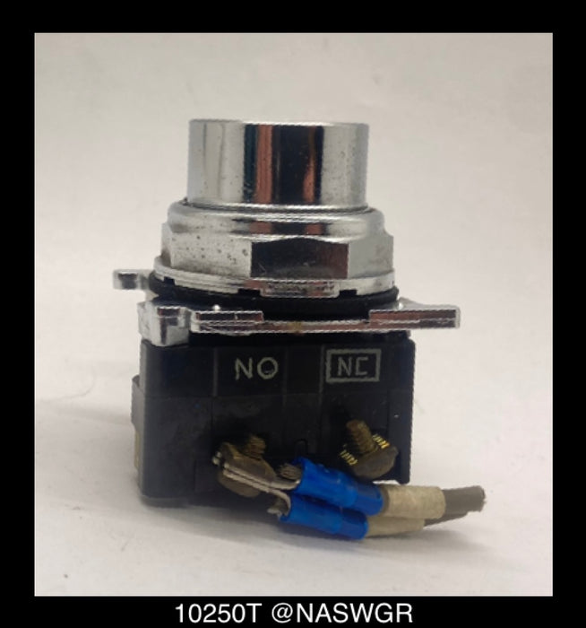 Cutler Hammer 10250T Cell Button