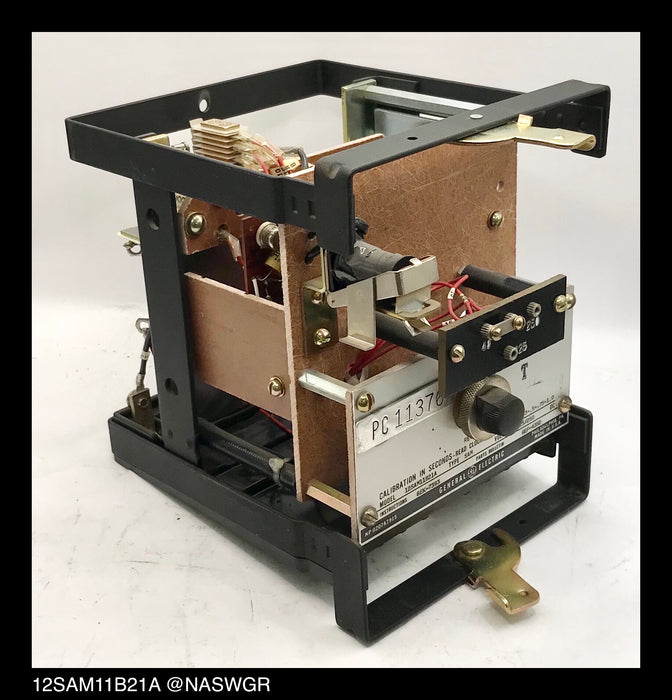 General Electric 12SAM11B21A Timing Relay - 48/125/250vDC