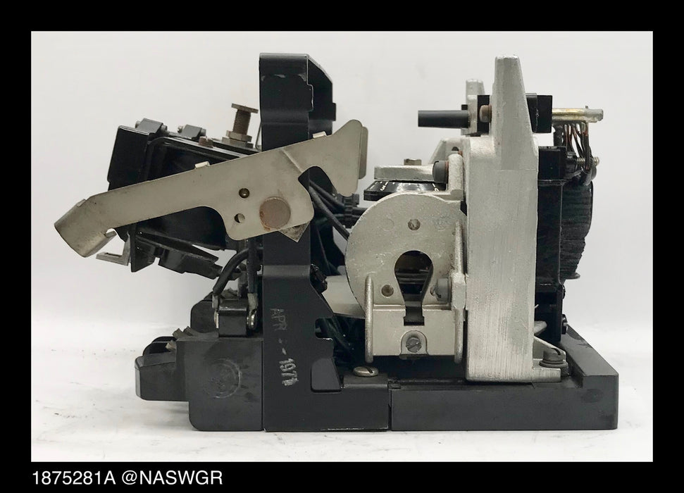 Westinghouse CO-9, 1875281A Overcurrent Relay - 0.5/2.5 Amp