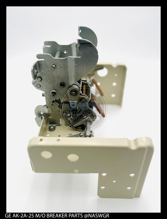 General Electric AK-2A-25 Breaker Manual Front Frame Assembly & Mechanism