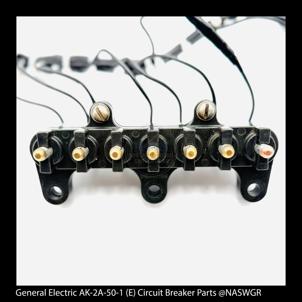 General Electric AK-2A-50-1 Circuit Breaker (E) Breaker Secondary Disconnect Device (7 pt.) - P/N: 386A110G2