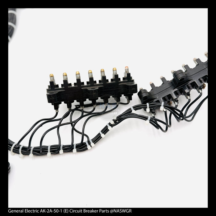 General Electric AK-2A-50-1 Circuit Breaker (E) Breaker Secondary Disconnect Device (7 pt.) - P/N: 386A110G2
