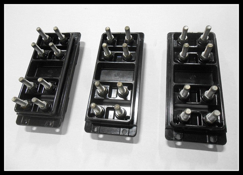 ITE K-1600 Black Cubicle Insulator