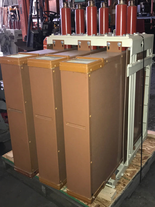 AM13.8-500-5H - General Electric Magne-blast 2000AMP Circuit breaker