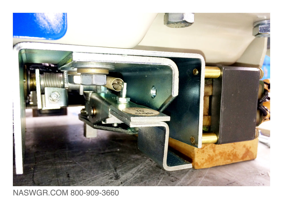 General Electric AK-2-50S Circuit Breaker (E/O,D/O) - 1600 Amp