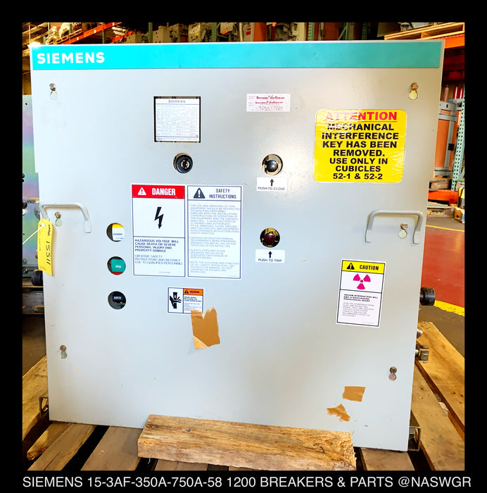 Siemens 15-3AF-750A-58 AC High Voltage Circuit Breaker 1200 AMP