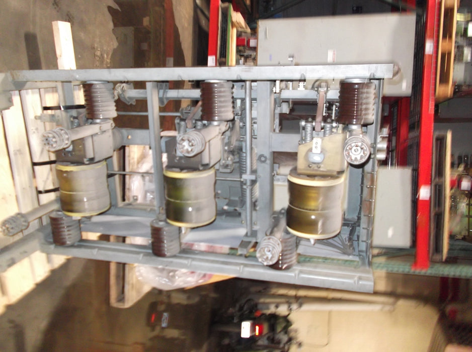 H13.8-500-OK General Electric Vacuum Circuit Breaker