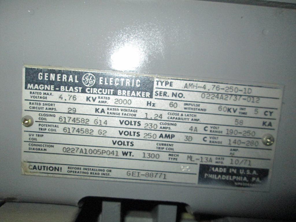 AMH4.76-250-1D General Electric Magne-blast Circuit Breaker