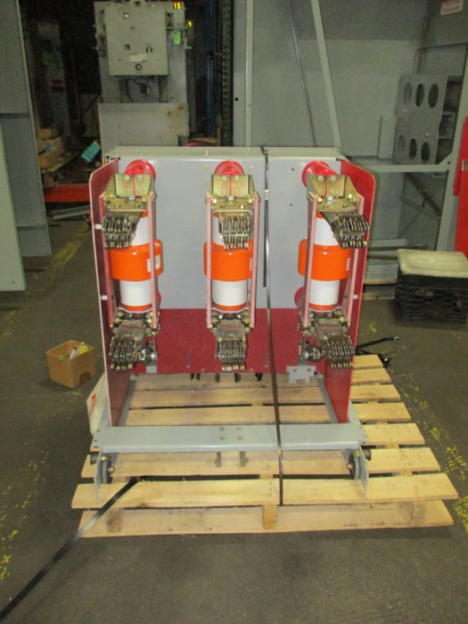 15-GMI-1000-1200-77 Siemens AC High Voltage Circuit Breaker