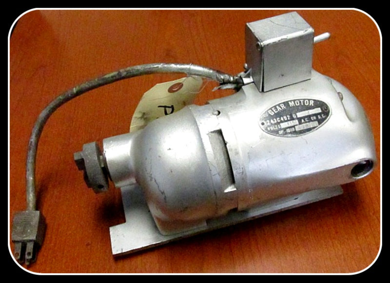 GE / Gear Motor 243C492G1 Magneblast Elevating Motor