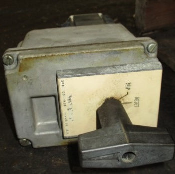 796A204G06 - Westinghouse - Switch