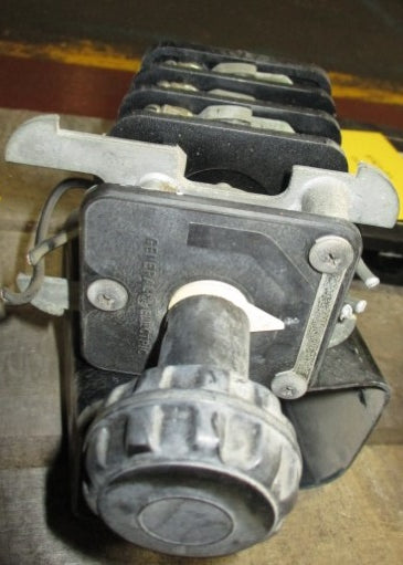 16SB1CA18X2 - General Electric Switch