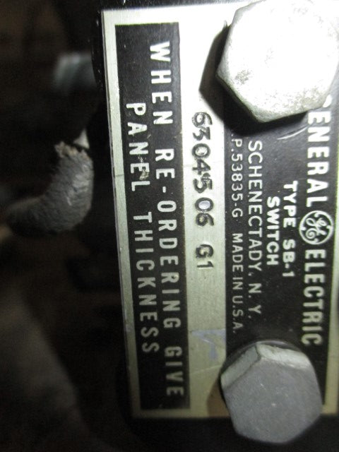 6304506G1 -  General Electric - Switch