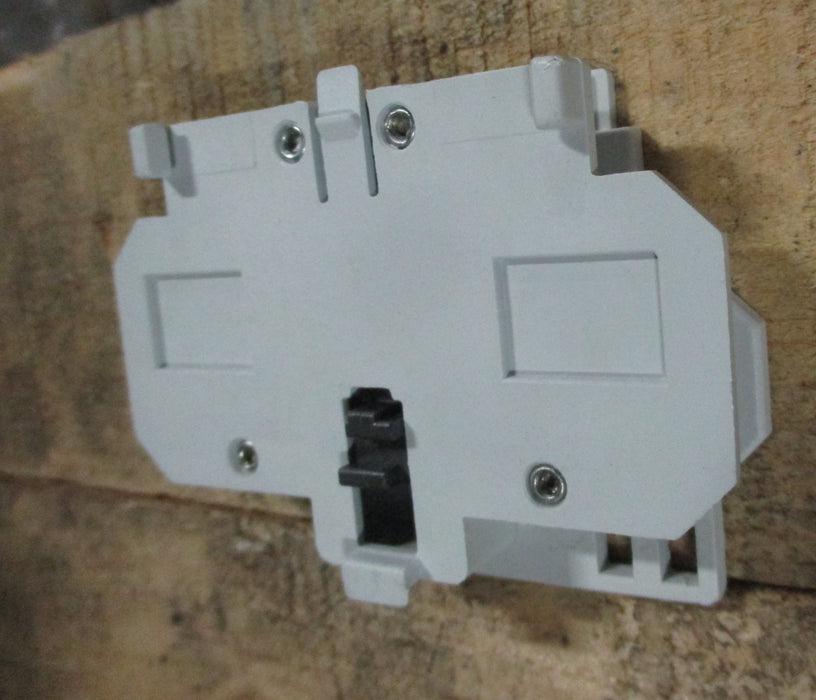 C320KGS4 - Eaton - Side MTD Auxiliary Switch