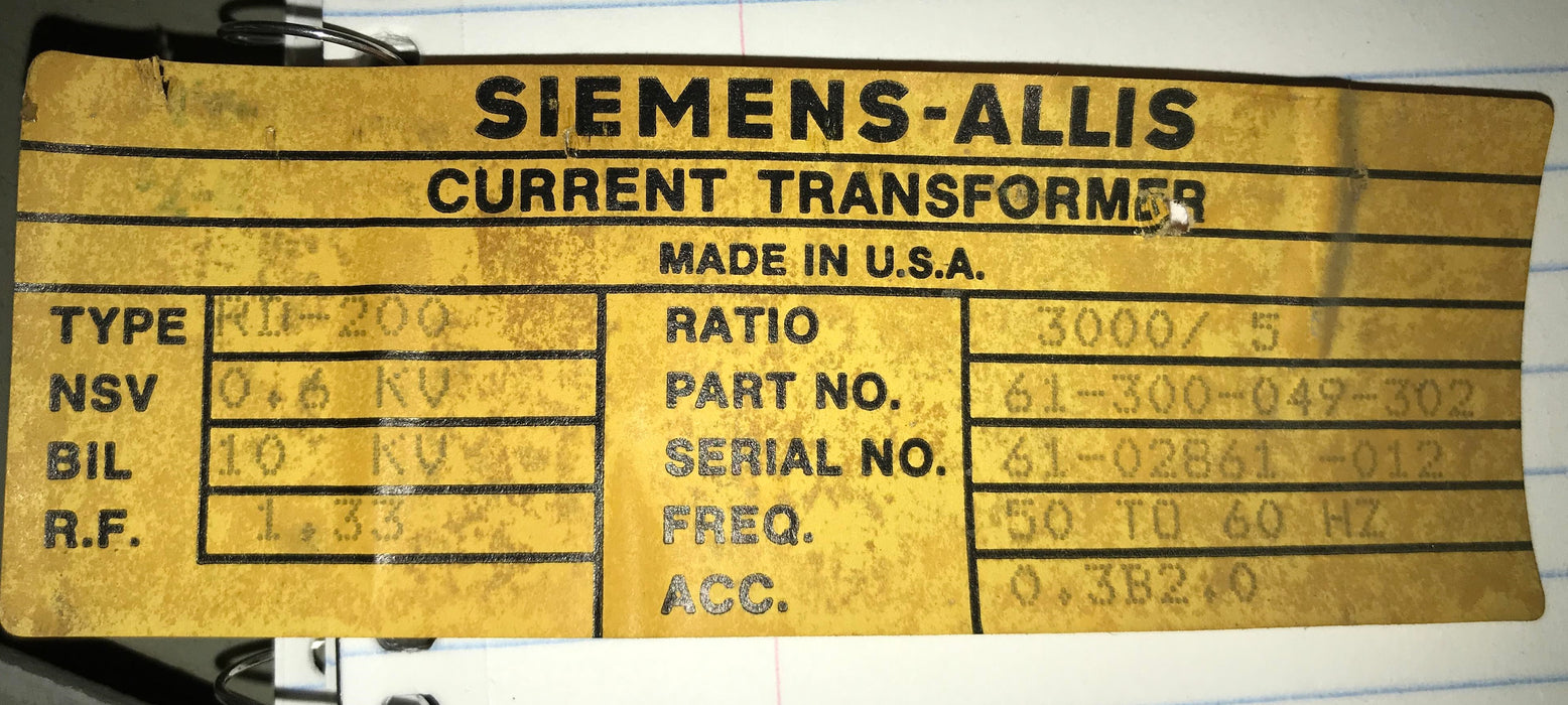 61-300-049-302 -  Siemens Allis RL 3200 Switchgear Current Transformer