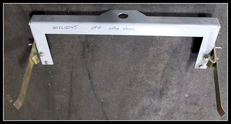 Westinghouse/Cutler Hammer/Eaton 691C607G01 Lifting Bracket/Yolk