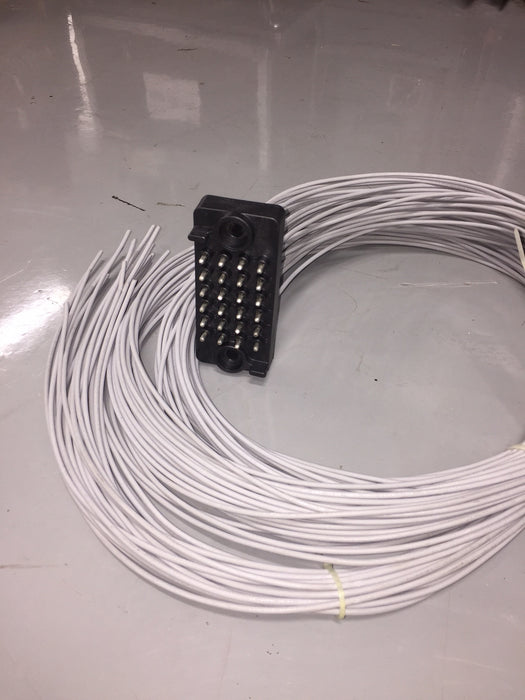 GE 0209B3579G001 Breaker Side Secondary Disconnect for Type VB / VB1 Breakers