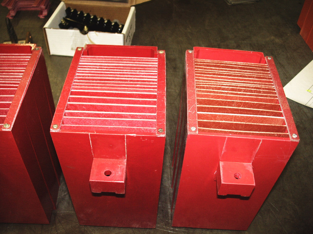 DS-632 Arc chute, PN: 151D018G02