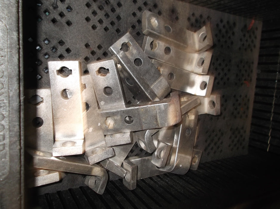 Westinghouse DB-25 lower stud