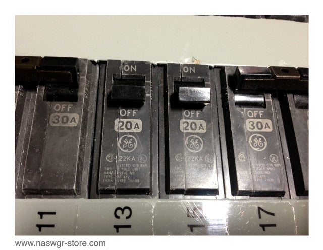 AQF3422SBX , AB55B , GE AQF3422SBX A Series Panelboard , NEMA 1 Enclosure , Box: AB55B , NO: AXB7T6 , 225 Amp , 208Y/120 Volts , 3 Phase, 4 Wire , PN: AQF3422SBX